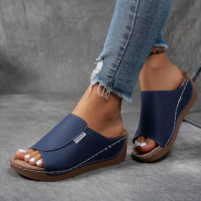 Moss Toronto | Comfortable and Elegant Sandals