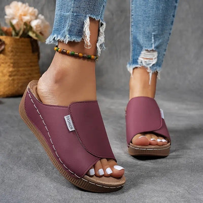 Moss Toronto | Comfortable and Elegant Sandals