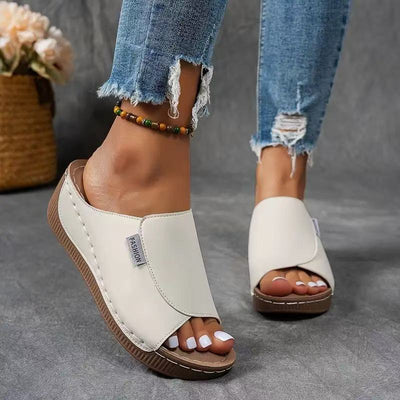 Moss Toronto | Comfortable and Elegant Sandals