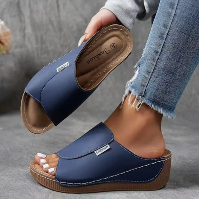 Moss Toronto | Comfortable and Elegant Sandals